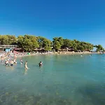 Apartment 2 Bedroom Awesome In Biograd Biograd Na Moru