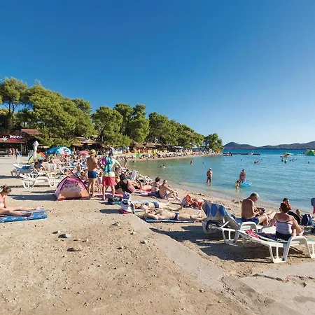 Apartment 2 Bedroom In Biograd *