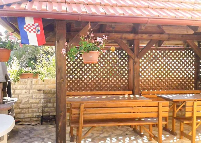 Cozy In Biograd With Wifi Apartment Weißenburg